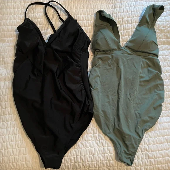 Never worn bundle of 2 maternity swimsuits from H&M and Isabel Maternity - Picture 1 of 5